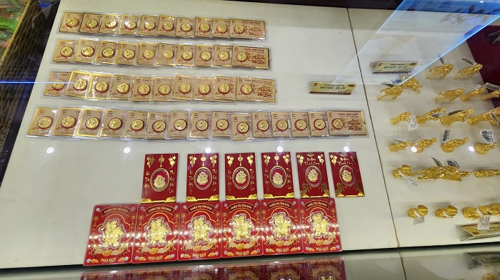 Giá vàng hôm nay (5/3): Liên tục giảm, thế giới diễn biến khó lường